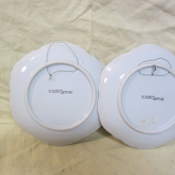 VTG DECORATIVE PLATES, FRUIT CENTER W/GOLD TRIM, PORCELAIN - Picture 7 of 7